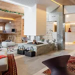 Hotel Pashmina Le Refuge 5*