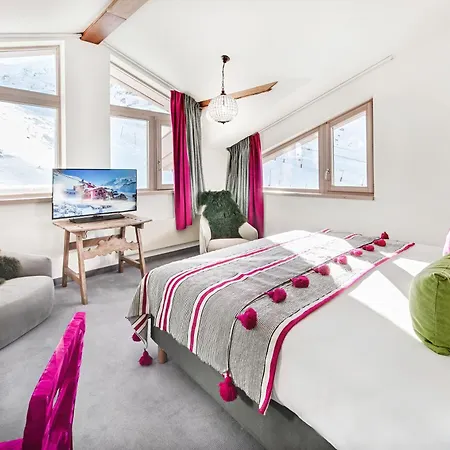 Pashmina Le Refuge Hotel
